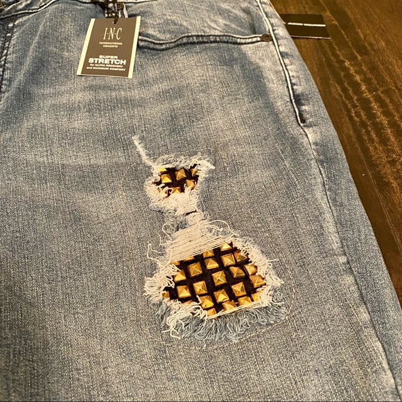 SOLD!!! I-N-C International Concepts Moto Jeans - Picture 3 of 6
